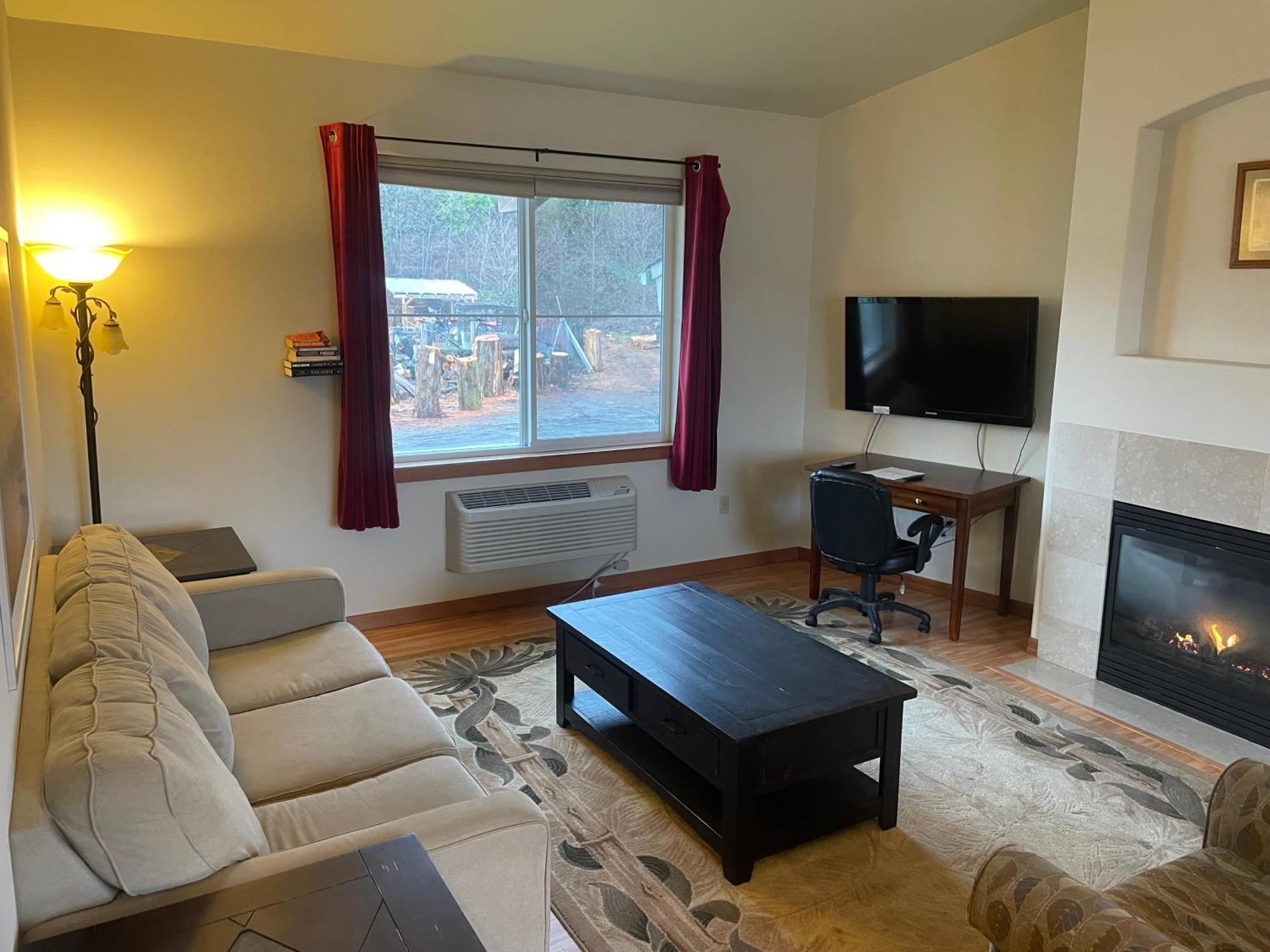 Oceanfront Allyn Apartment Buitenkant foto